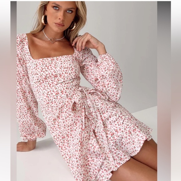 Princess Polly the villa dress NWT - Picture 2 of 4